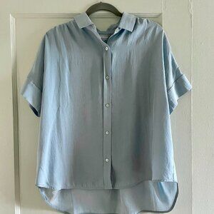 Everlane Clean Silk Short-Sleeved Square Shirt | Size 8